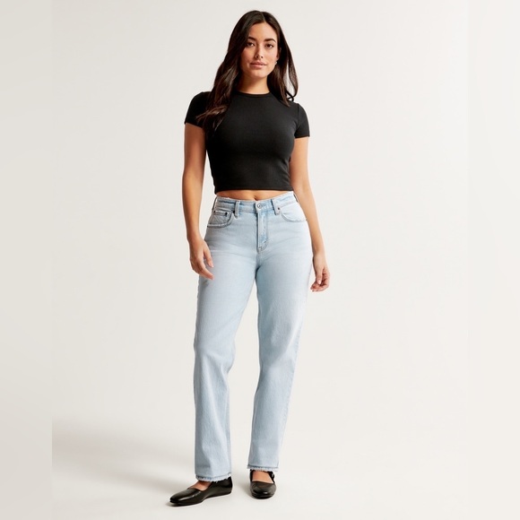 Abercrombie Low Rise 90s Straight Light Wash Blue Size 33/16R - Picture 1 of 15